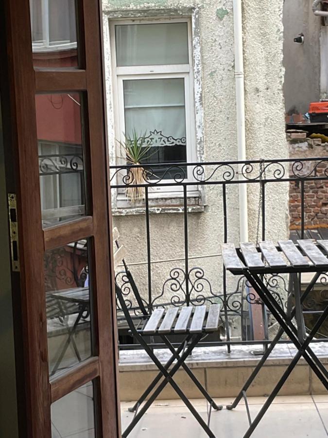 The Hub Hostel Istanbul Exterior foto