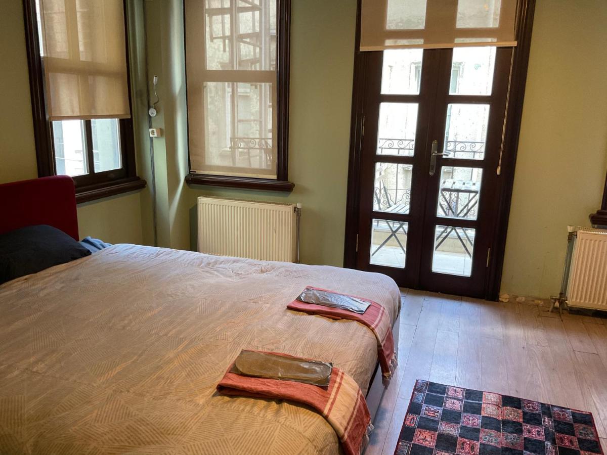 The Hub Hostel Istanbul Exterior foto